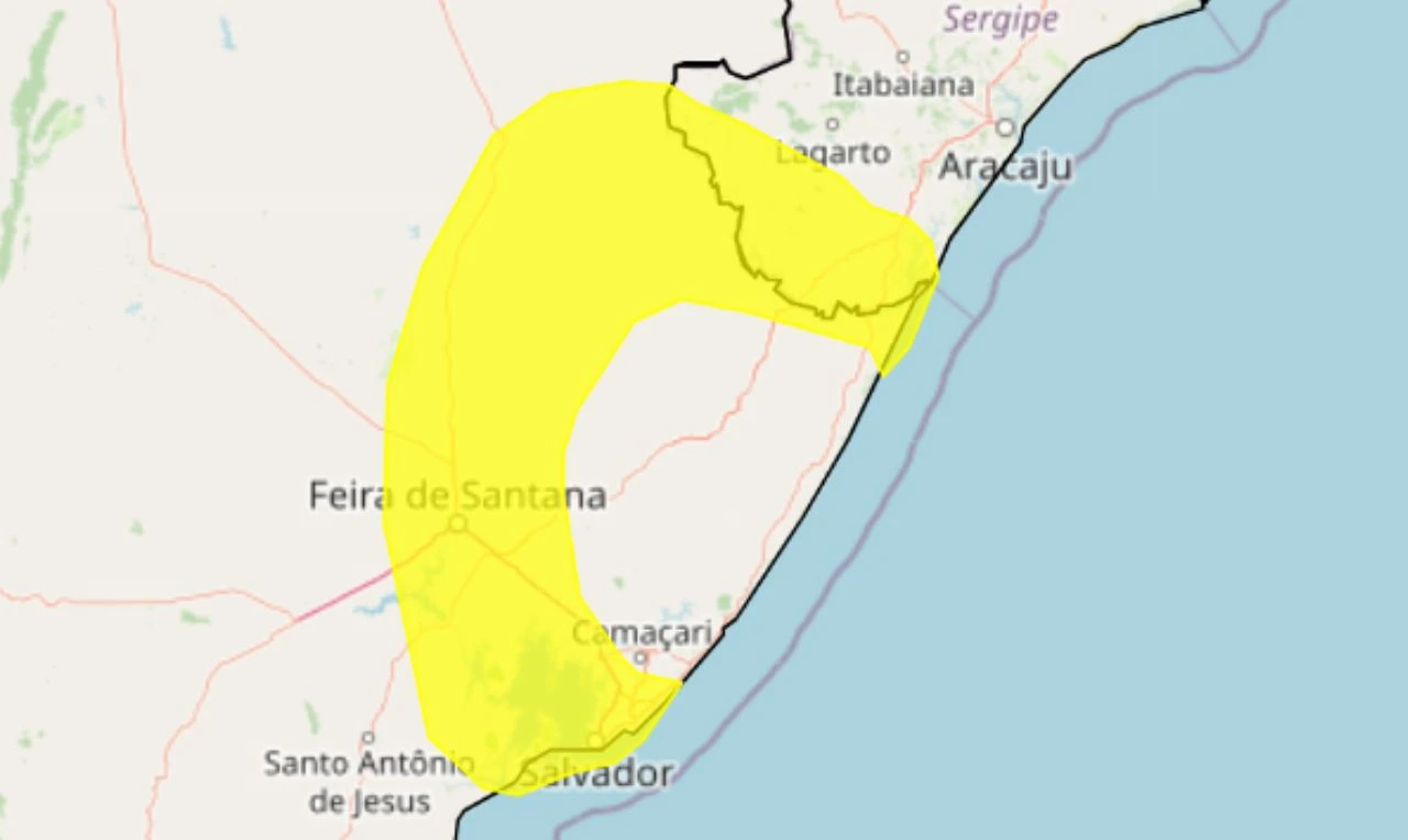 Trata-se de um alerta amarelo para acumulado de chuvas e risco de alagamentos em parte de SE e BA