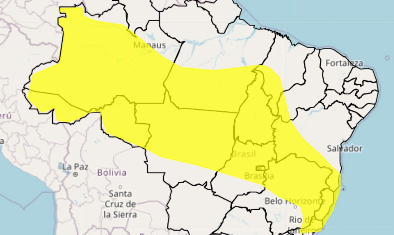 Trata-se de um alerta amarelo para chuva intensa, ventania e chance de alagamentos em grande parte do país