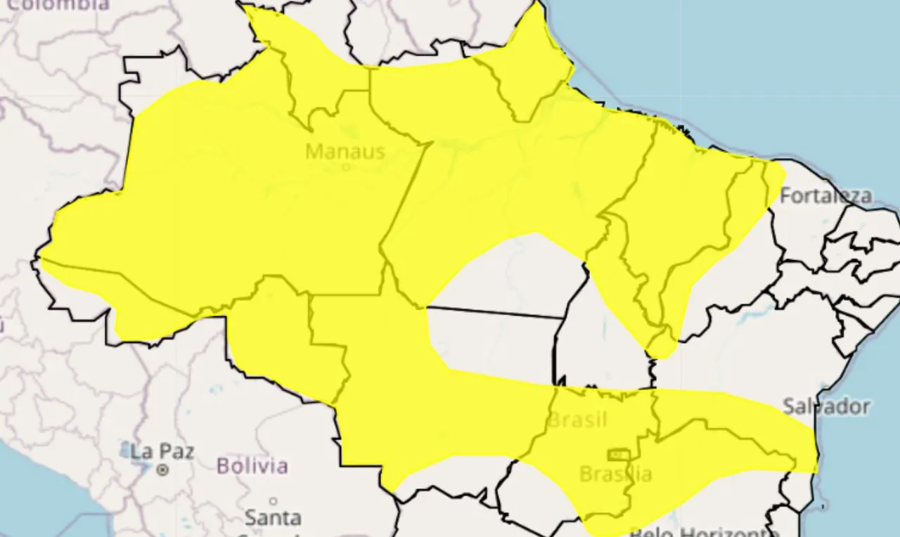 A imagem mostra um alerta amarelo para chuvas intensas e ventania em partes das regiões Norte, Nordeste, Centro-Oeste e Sudeste