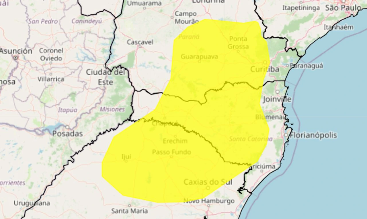 A imagem mostra um alerta amarelo para tempestade, ventania e granizo no Sul do país