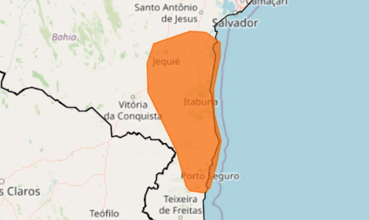 Trata-se de um alerta laranja para acumulado de chuvas em parte da Bahia