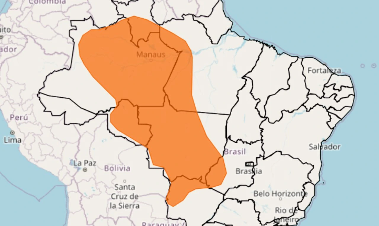Trata-se de um alerta laranja para chuva intensa, ventania e risco de alagamento em partes do Norte e Centro-Oeste