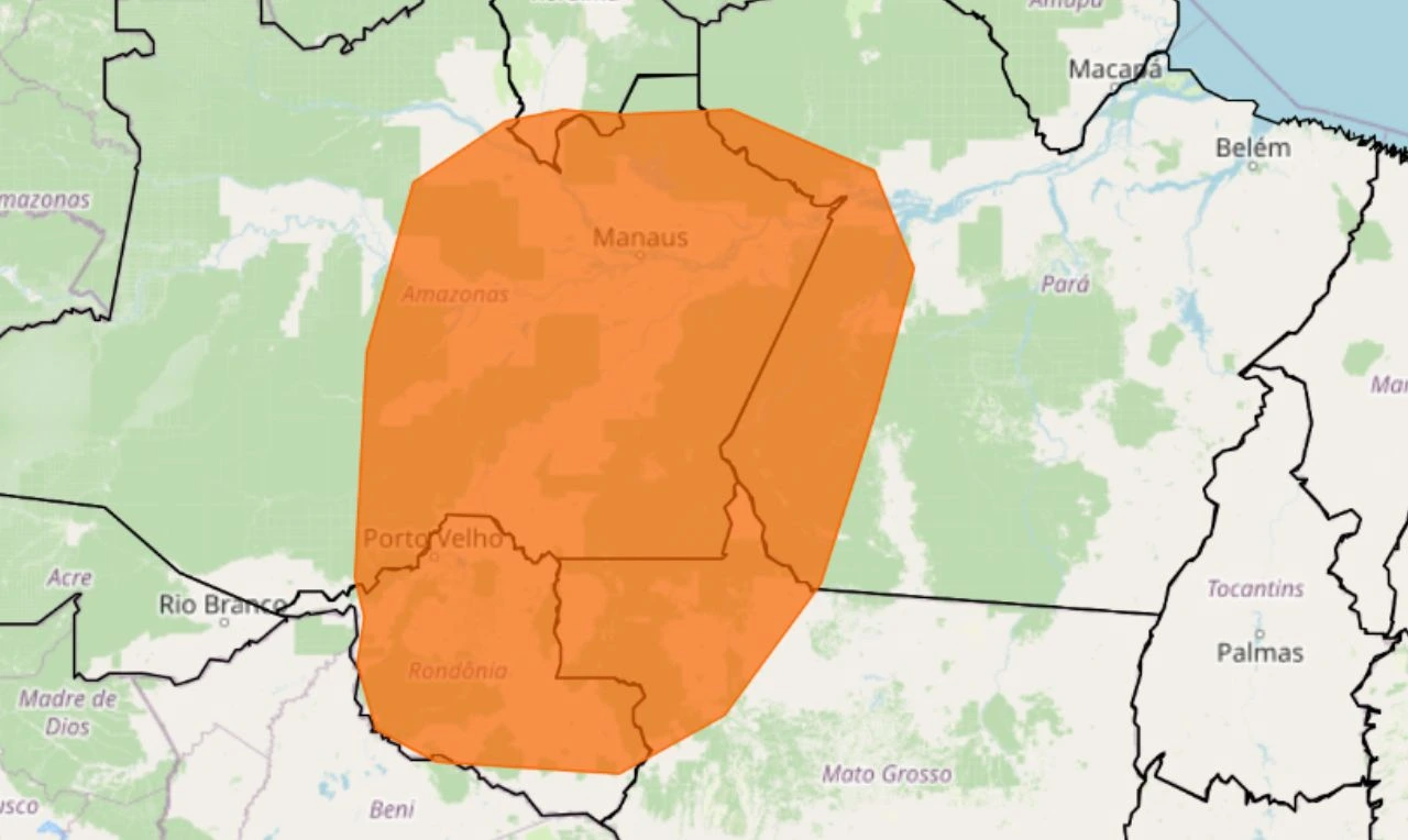 Trata-se de um alerta laranja para chuvas intensas nas regiões Norte e Centro-Oeste