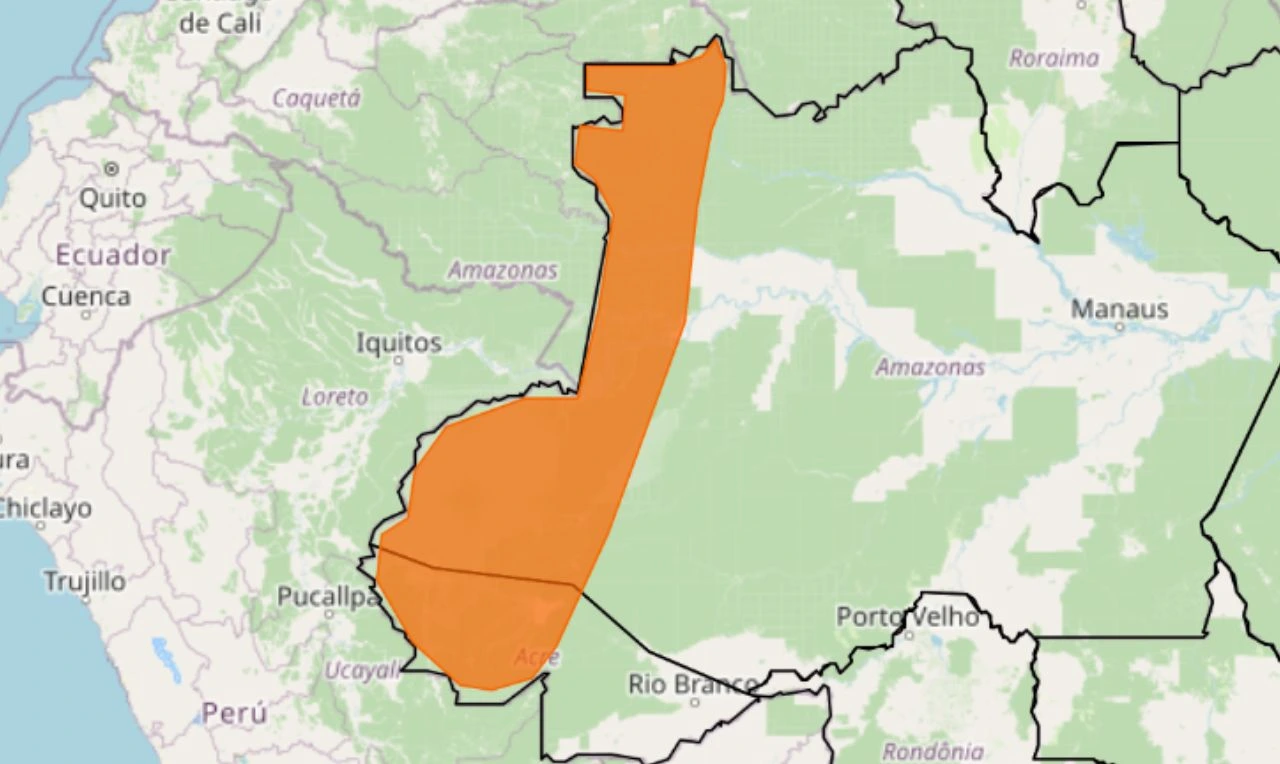 Trata-se de um alerta laranja para chuva intensa, ventania e risco de alagamento em parte da região Norte