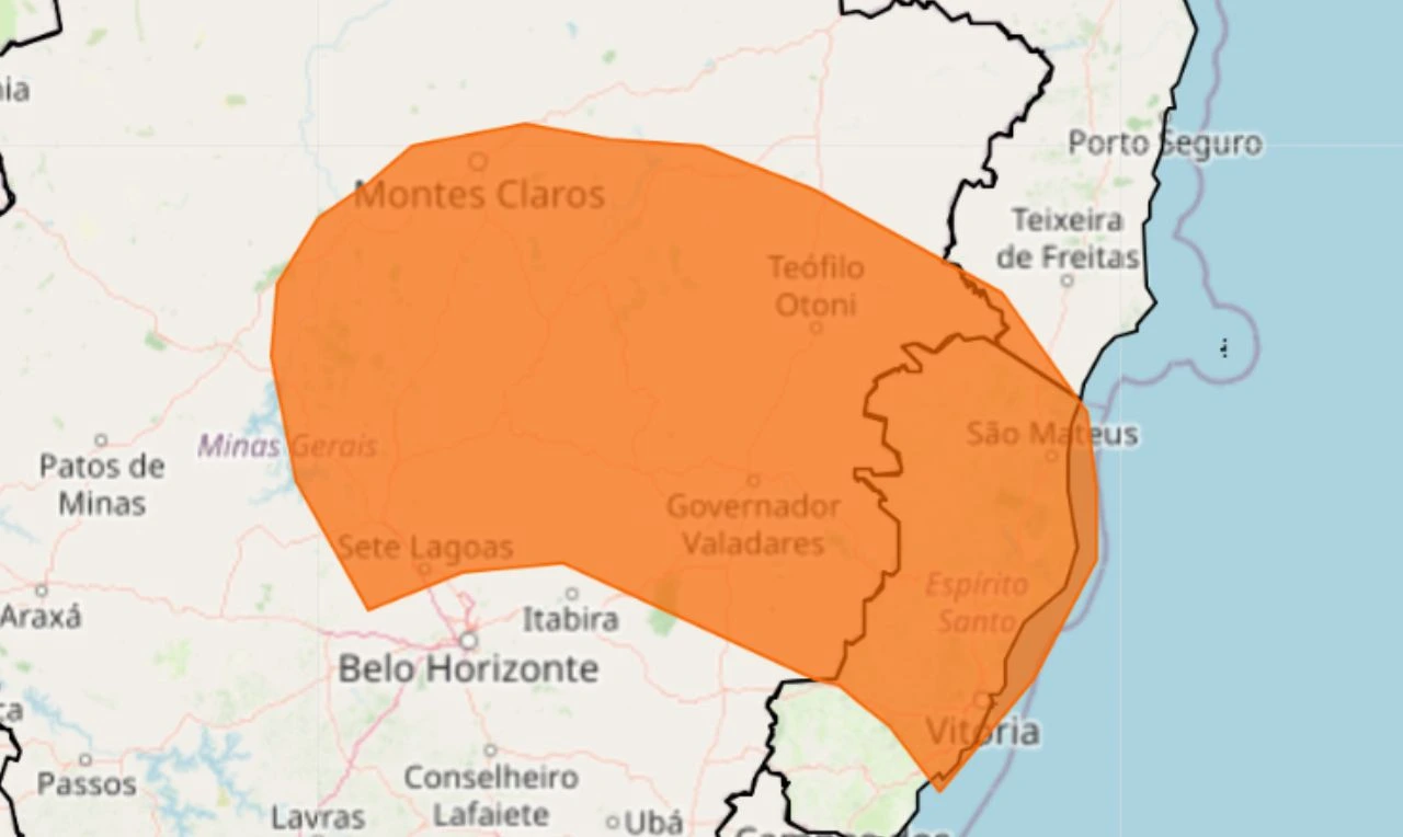 A imagem mostra um alerta laranja para tempestade, ventania e granizo em partes do sudeste e nordeste do país