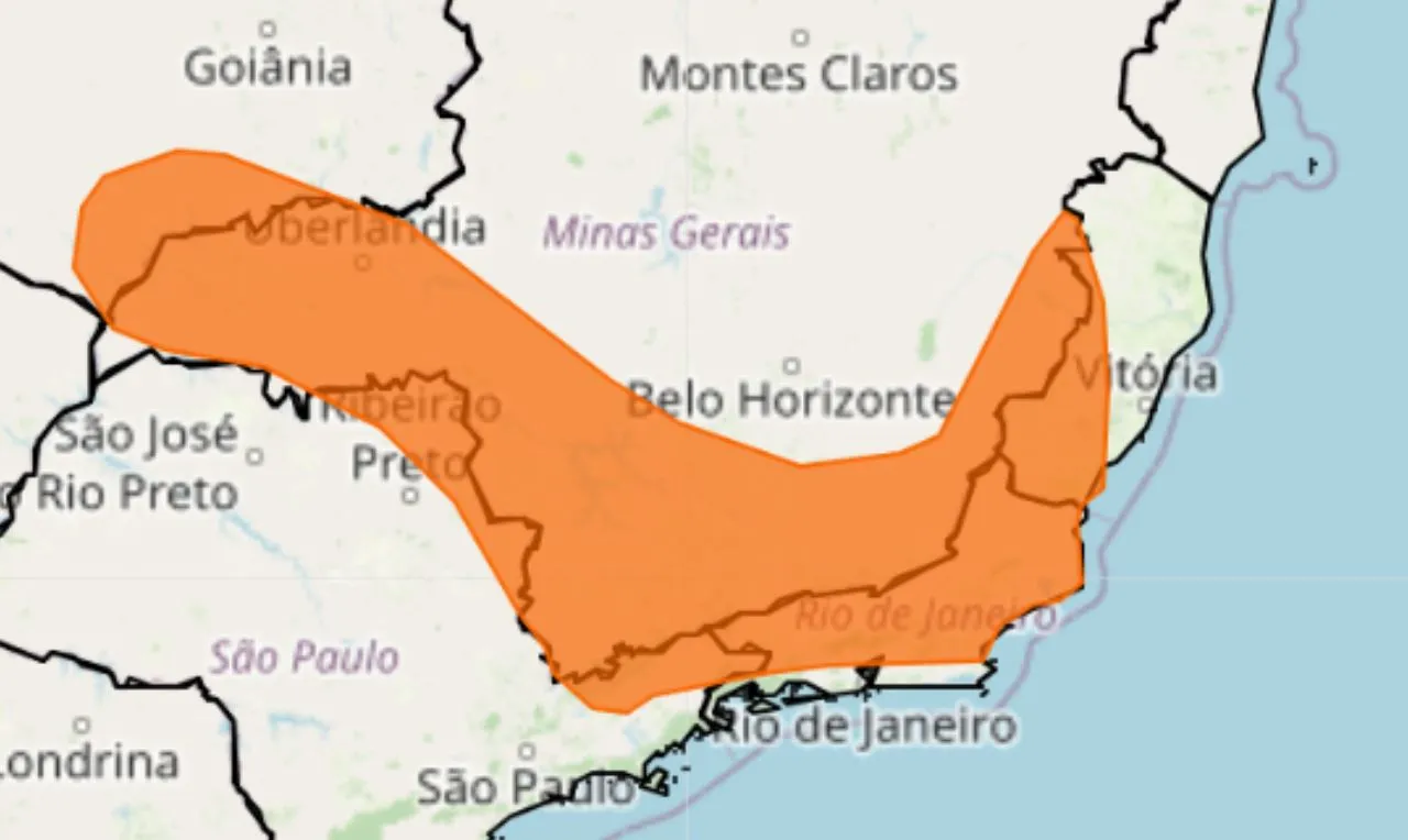 A imagem mostra um alerta laranja para tempestade, ventania e granizo em parte do Centro-Oeste e Sudeste