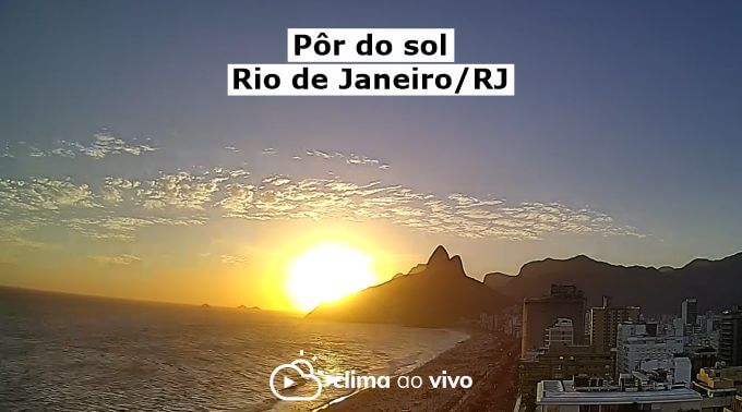 Belíssimo pôr do sol no Rio de Janeiro/RJ - 15/11/21 - Clima ao Vivo Belíssimo pôr do sol no Rio de Janeiro/RJ - 15/11/21 - Clima ao Vivo