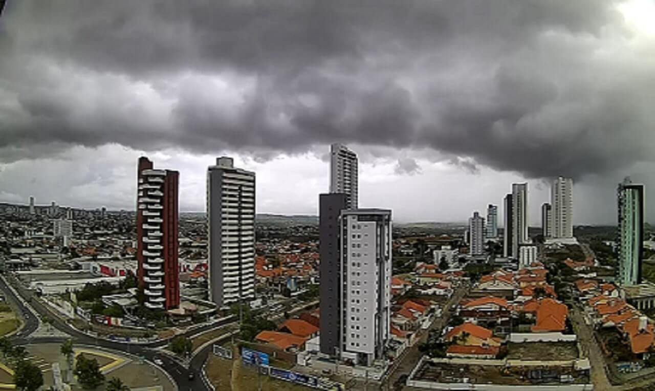 Inmet emite alerta laranja de chuvas para toda a Paraíba