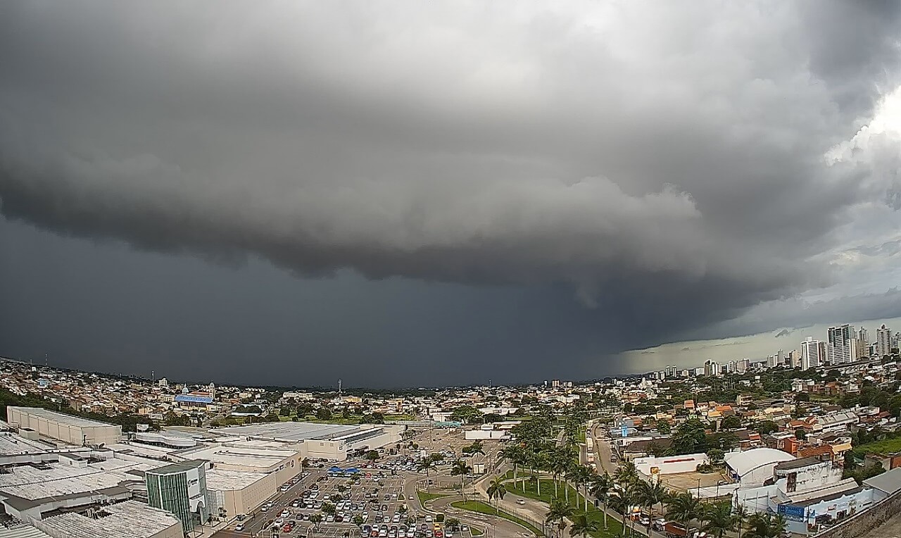 Vem temporal por aí! Serra recebe alerta para risco de chuvas