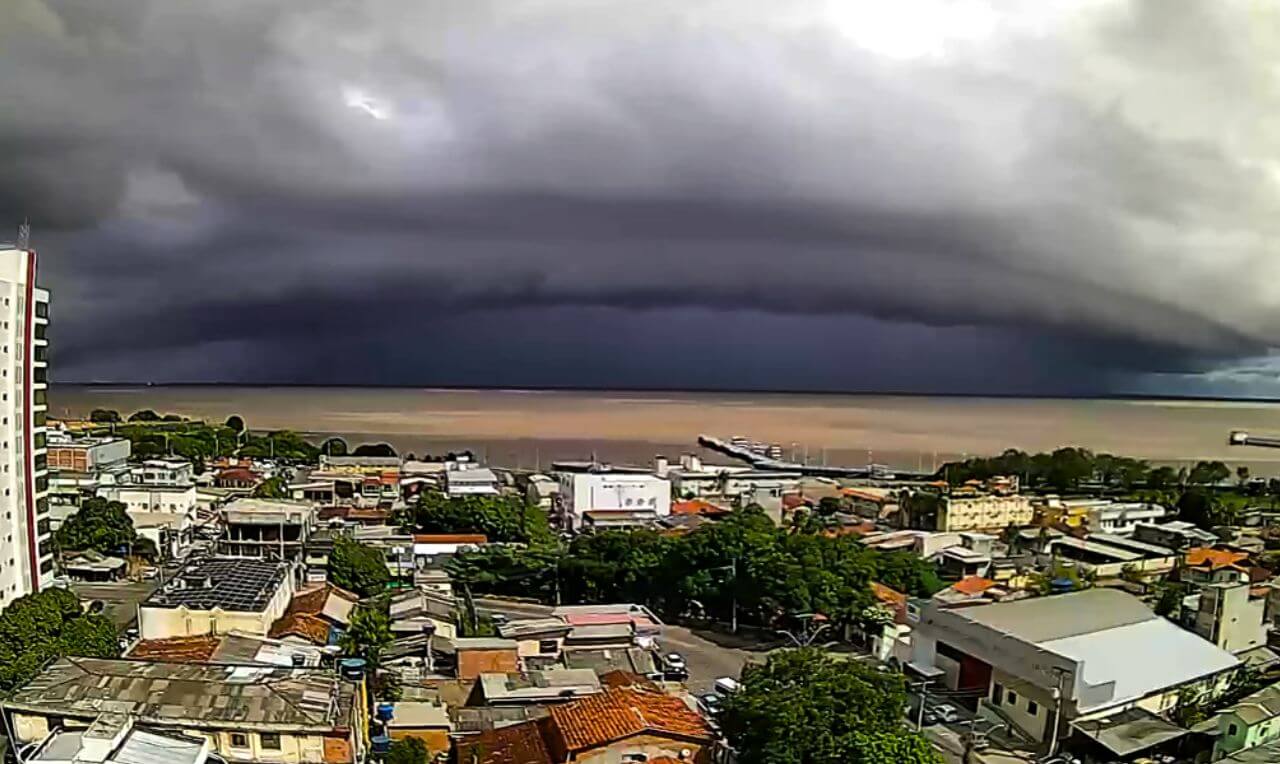 Acúmulos de chuva que podem alcançar os 200 mm na Região Norte do Brasil 