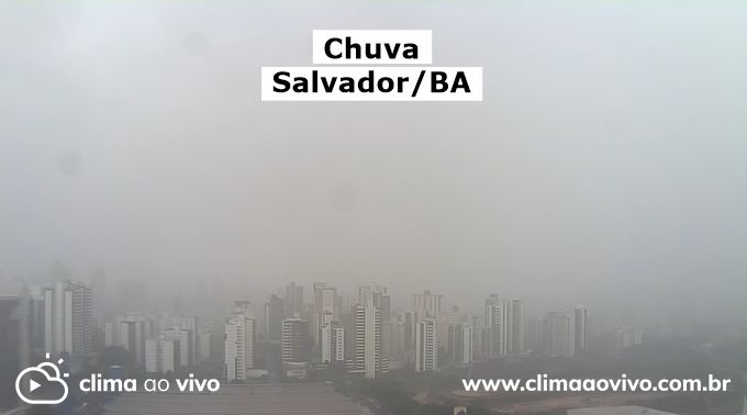 na imagem mostra a formação de chuva e nebulosidade sobre Salvador Bahia 